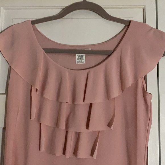 Claudia Richard Pink Ruffle Top NWOT - Picture 2 of 5